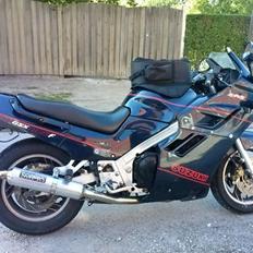 Suzuki GSX 1100 F
