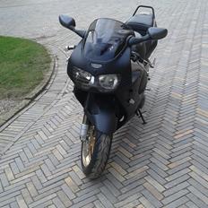 Honda CBR 900 RR Fireblade SC28