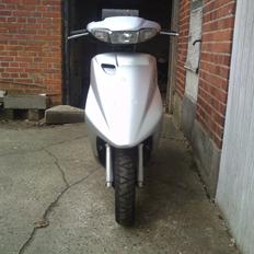 Yamaha Axis 90