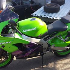 Kawasaki zx9r ninja