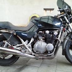 Suzuki gs 650 g katana