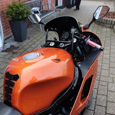 Honda CBR 900RRS SC28