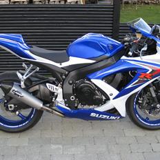 Suzuki GSXR 750
