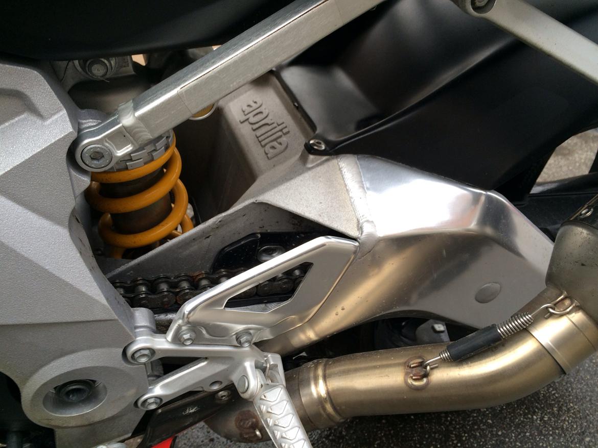 Aprilia Rsv 1000 R billede 6