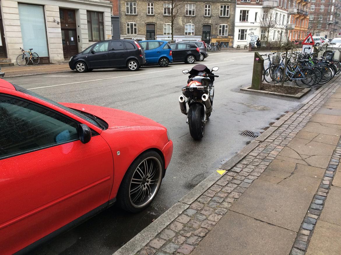 Aprilia Rsv 1000 R billede 18