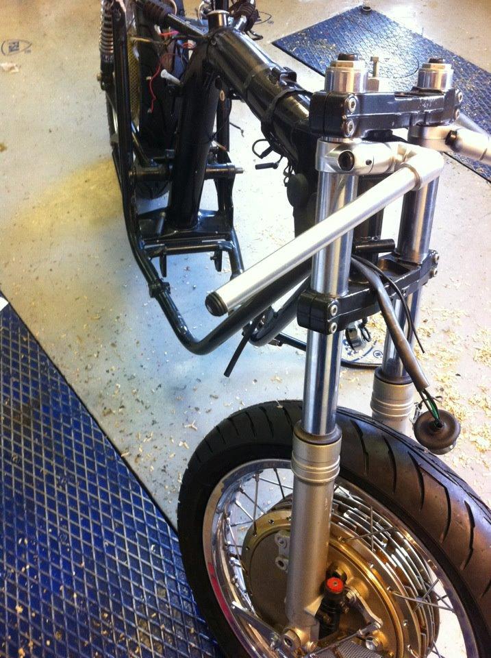 Triumph T140 Oil in frame 8V Cafe Racer (PROJEKT)  - Clip on'er billede 13