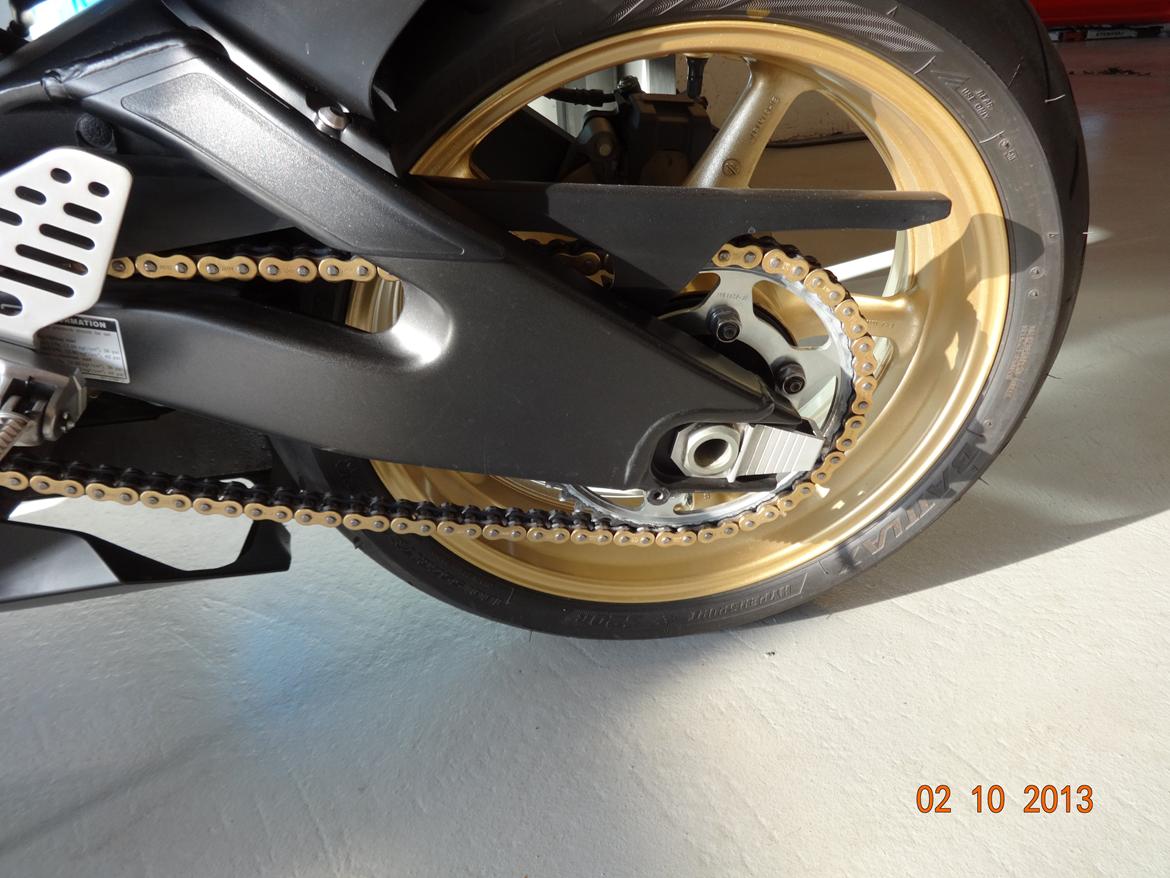 Yamaha yzf-R6 SOLGT billede 11