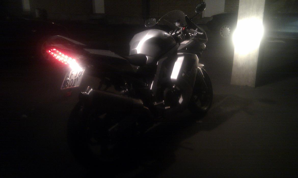 Suzuki SV650s K3 *Solgt* billede 9