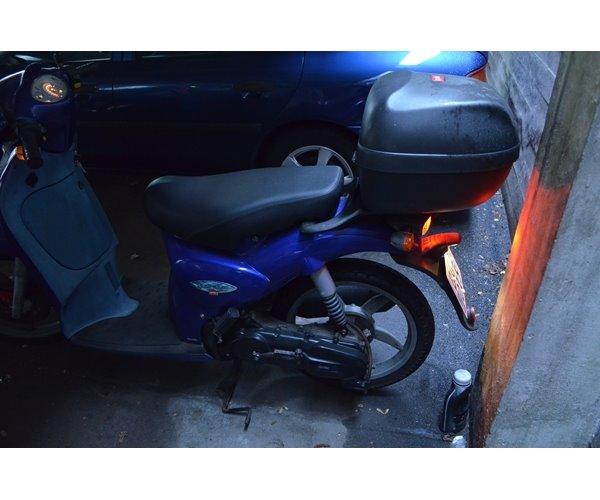 Aprilia Scarabeo 100cc 2-t *Solgt* billede 2