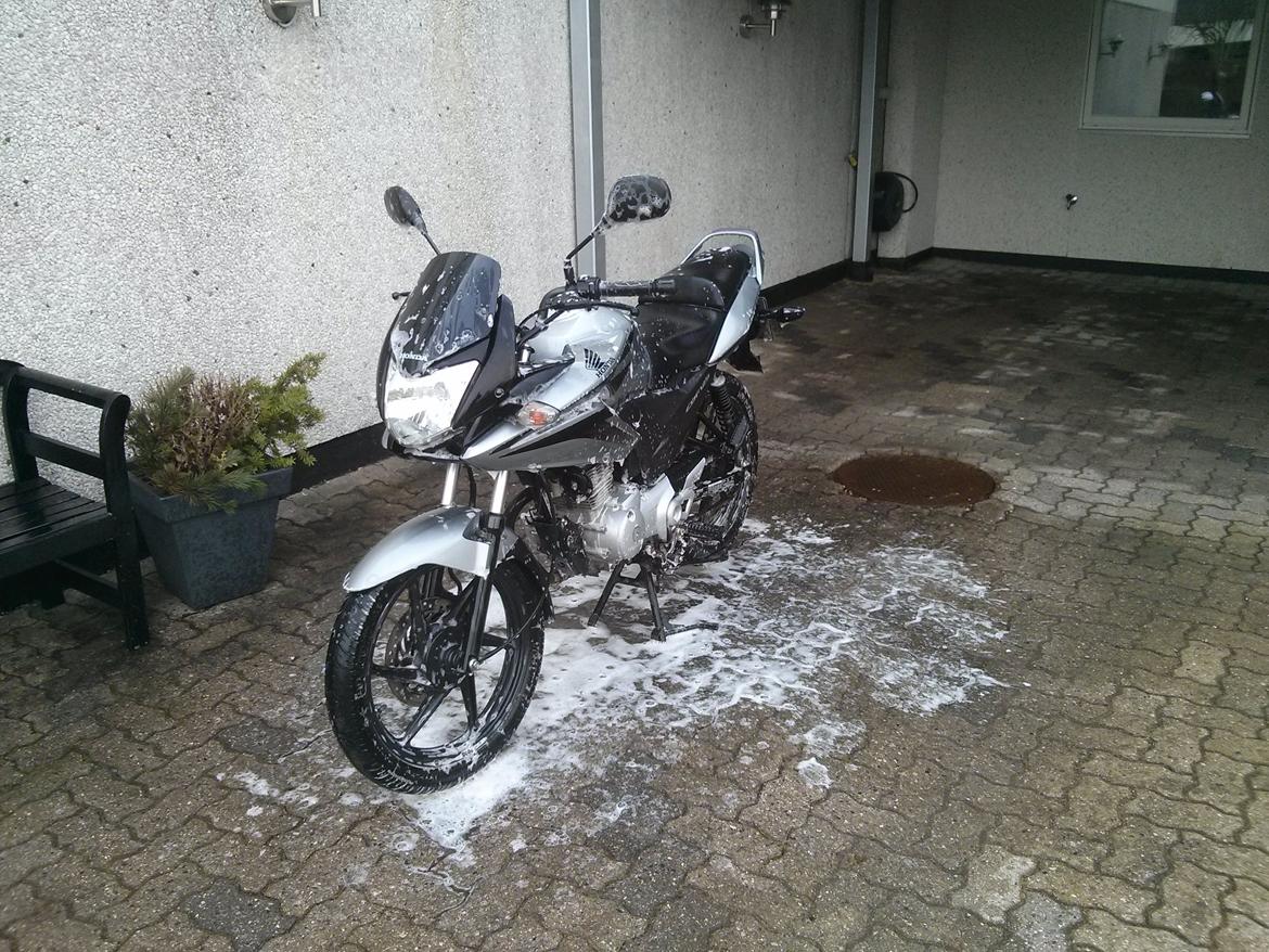 Honda CBF 125 F *Solgt* billede 2