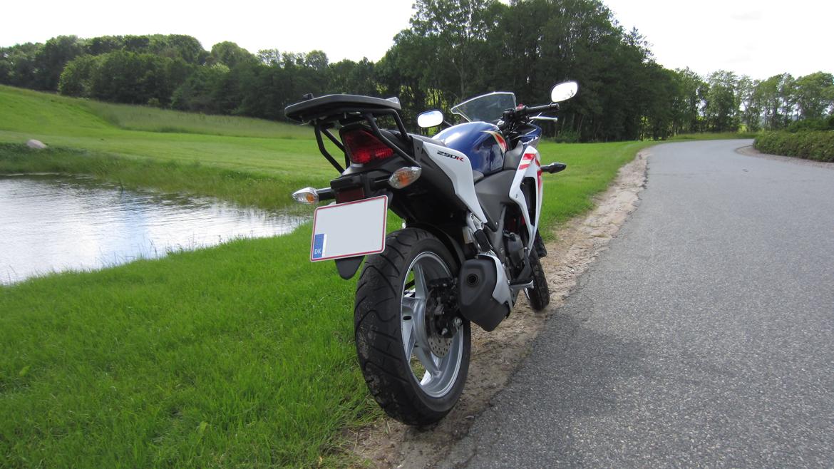 Honda cbr 250 ra billede 8