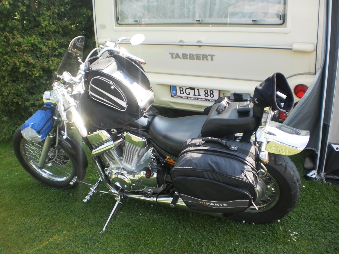 Suzuki Intruder VS 1400 billede 2