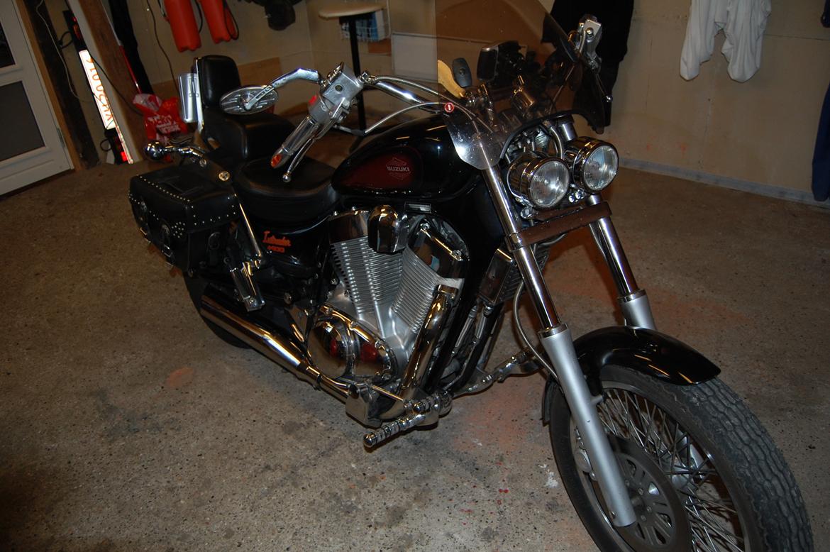 Suzuki Intruder VS 1400 billede 3