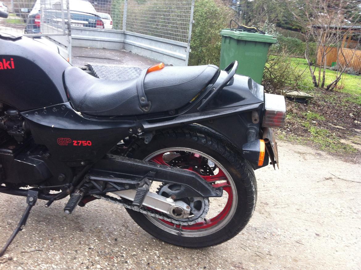 Kawasaki GPZ 750A (ZX) billede 2