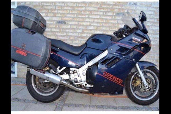 Suzuki GSX 1100 F billede 4