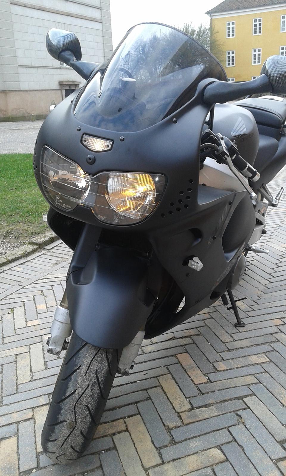 Honda CBR 900 RR Fireblade SC28 billede 5