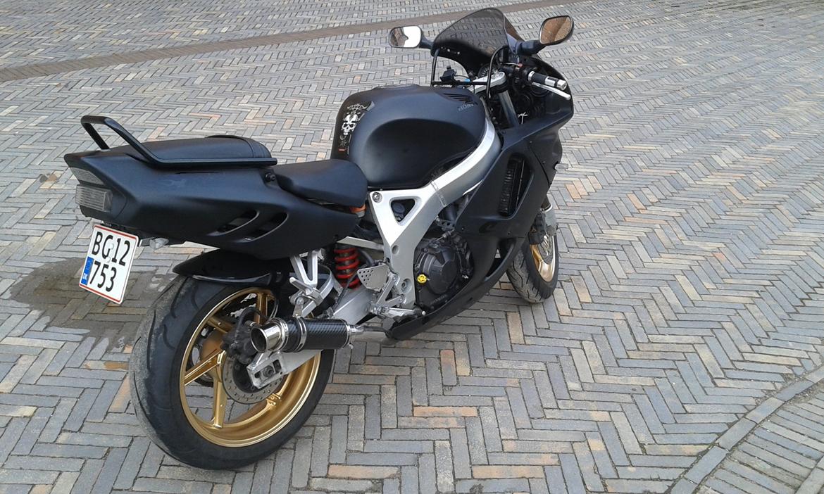 Honda CBR 900 RR Fireblade SC28 billede 8