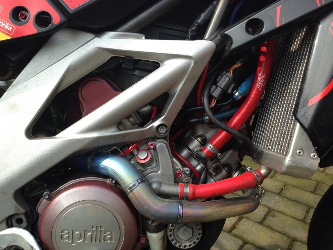 Aprilia Sxv billede 3