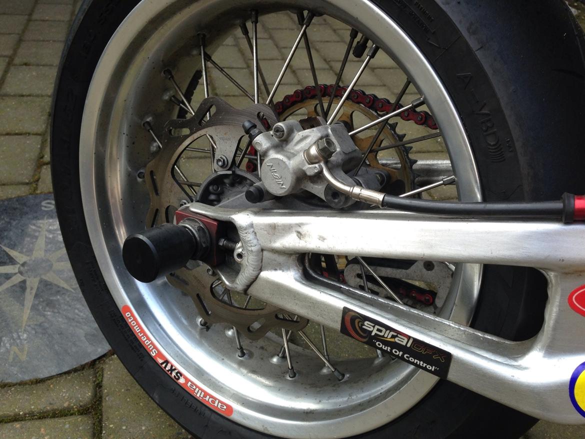 Aprilia Sxv billede 6