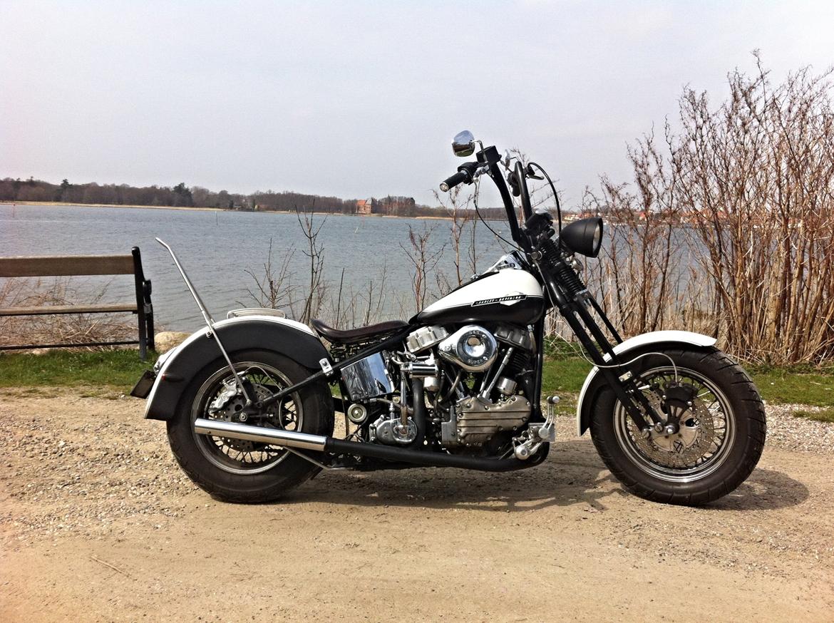 Harley Davidson FL Springer billede 1