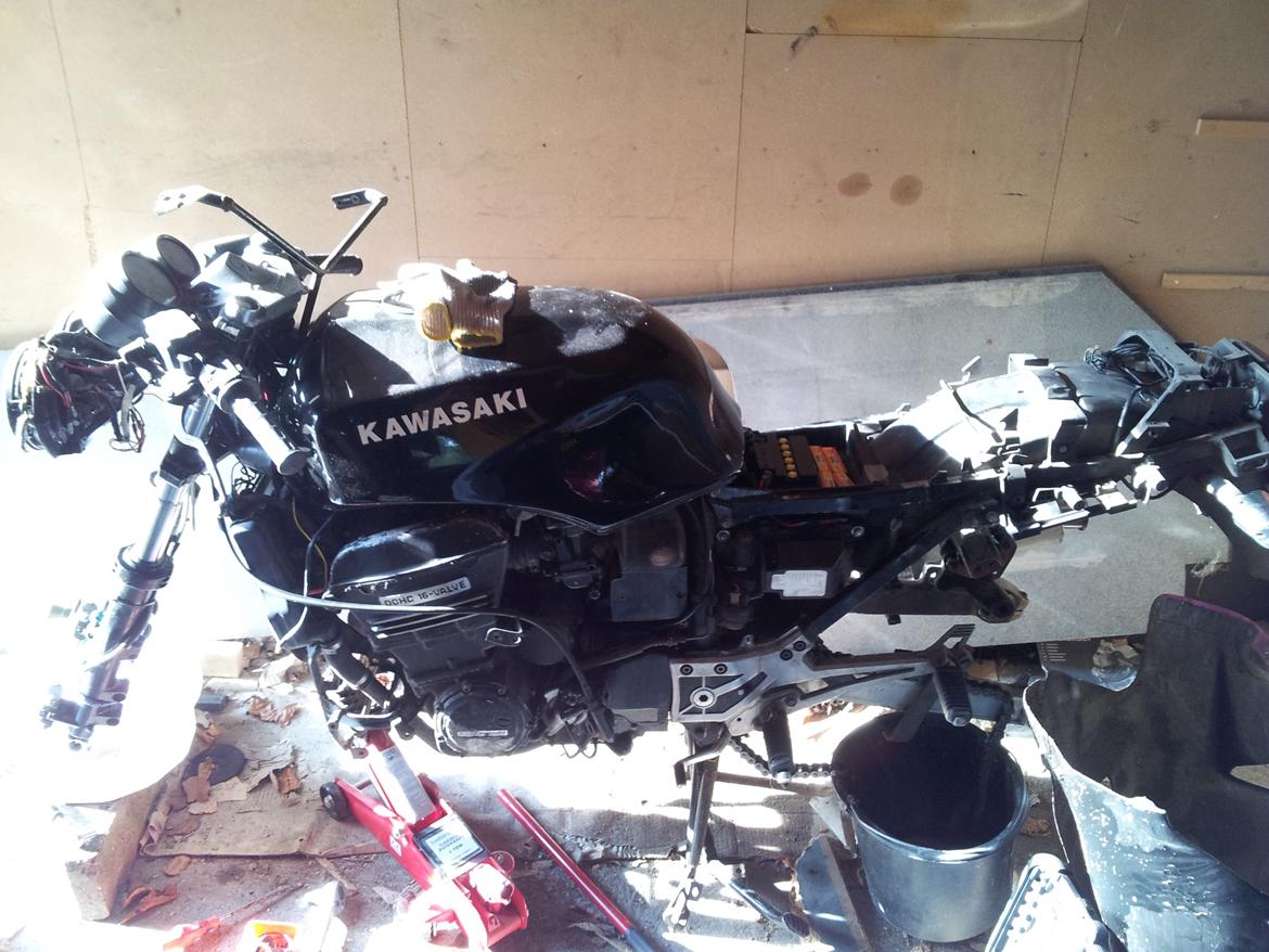 Kawasaki ZX 900A billede 2