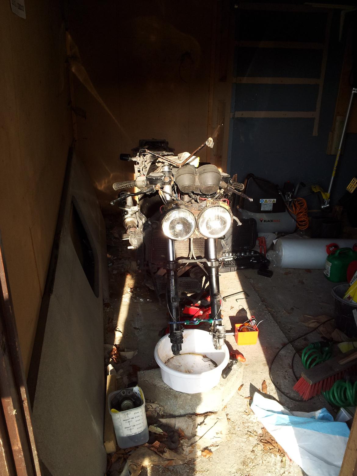 Kawasaki ZX 900A billede 4