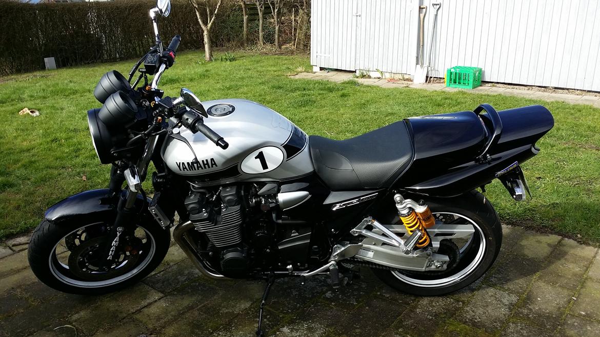 Yamaha XJR 1300 "SOLGT" billede 17