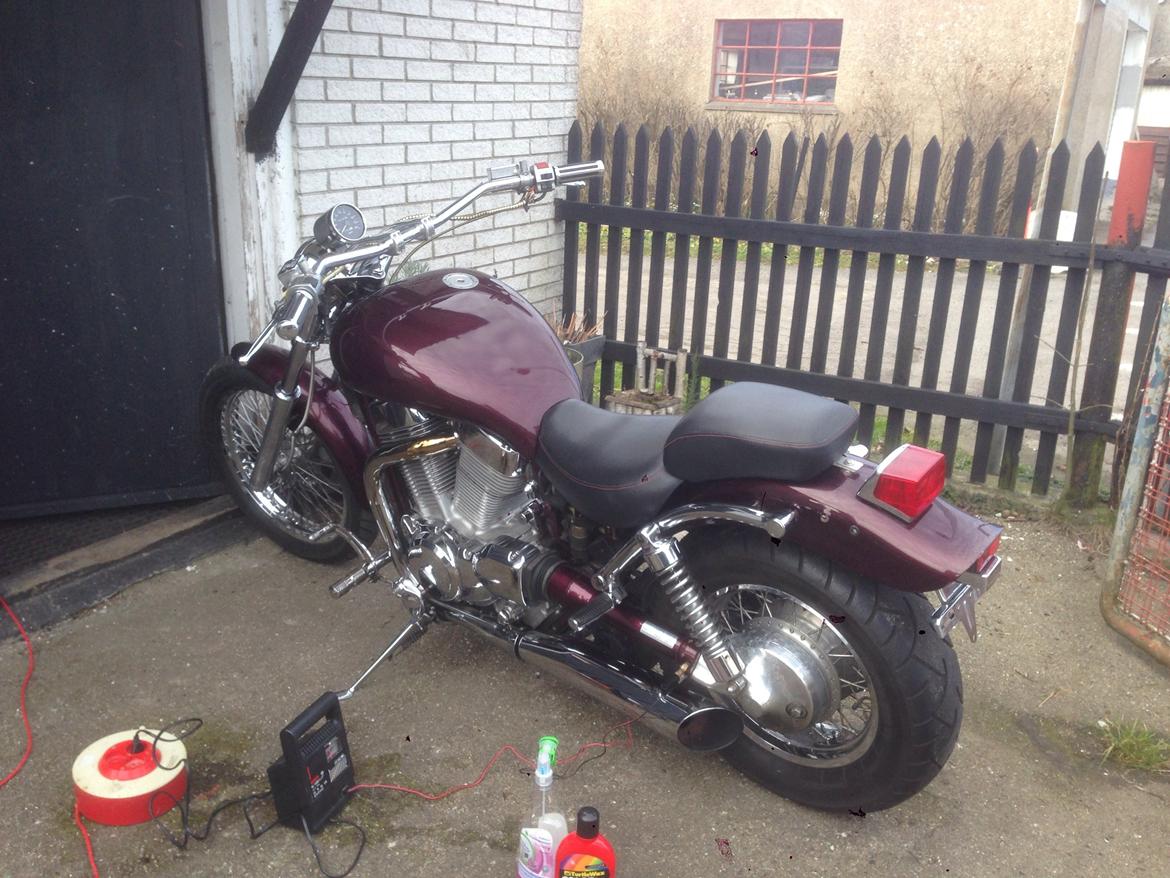 Suzuki Intruder 1400 billede 16