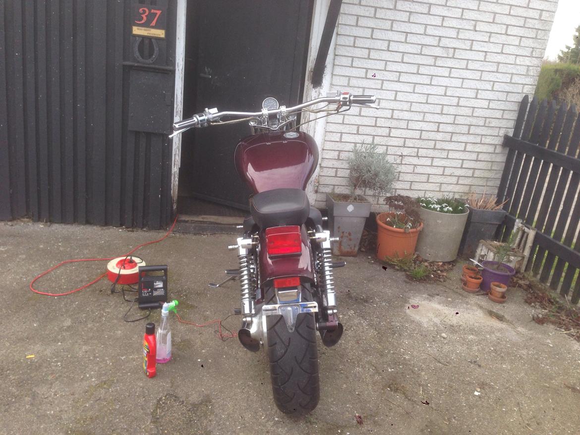 Suzuki Intruder 1400 billede 18