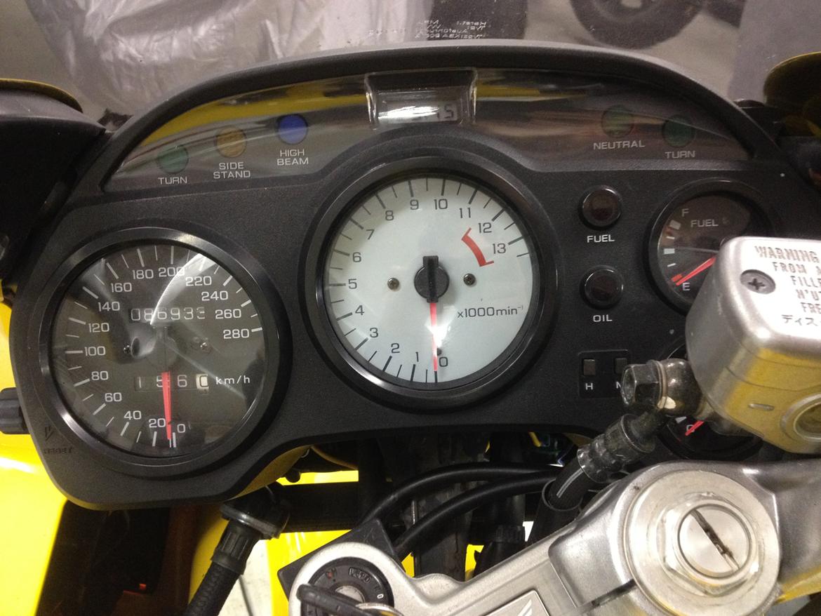 Honda VFR 750F billede 6