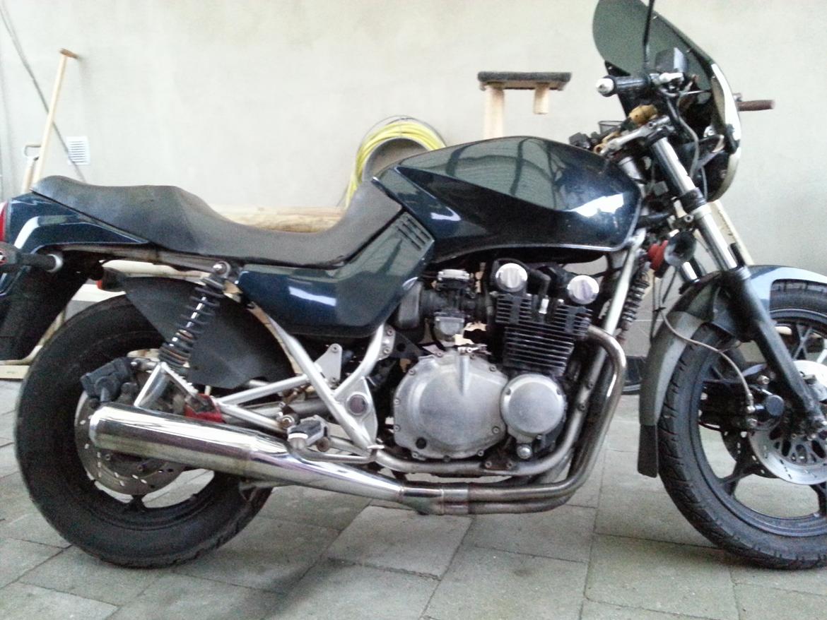 Suzuki gs 650 g katana billede 3
