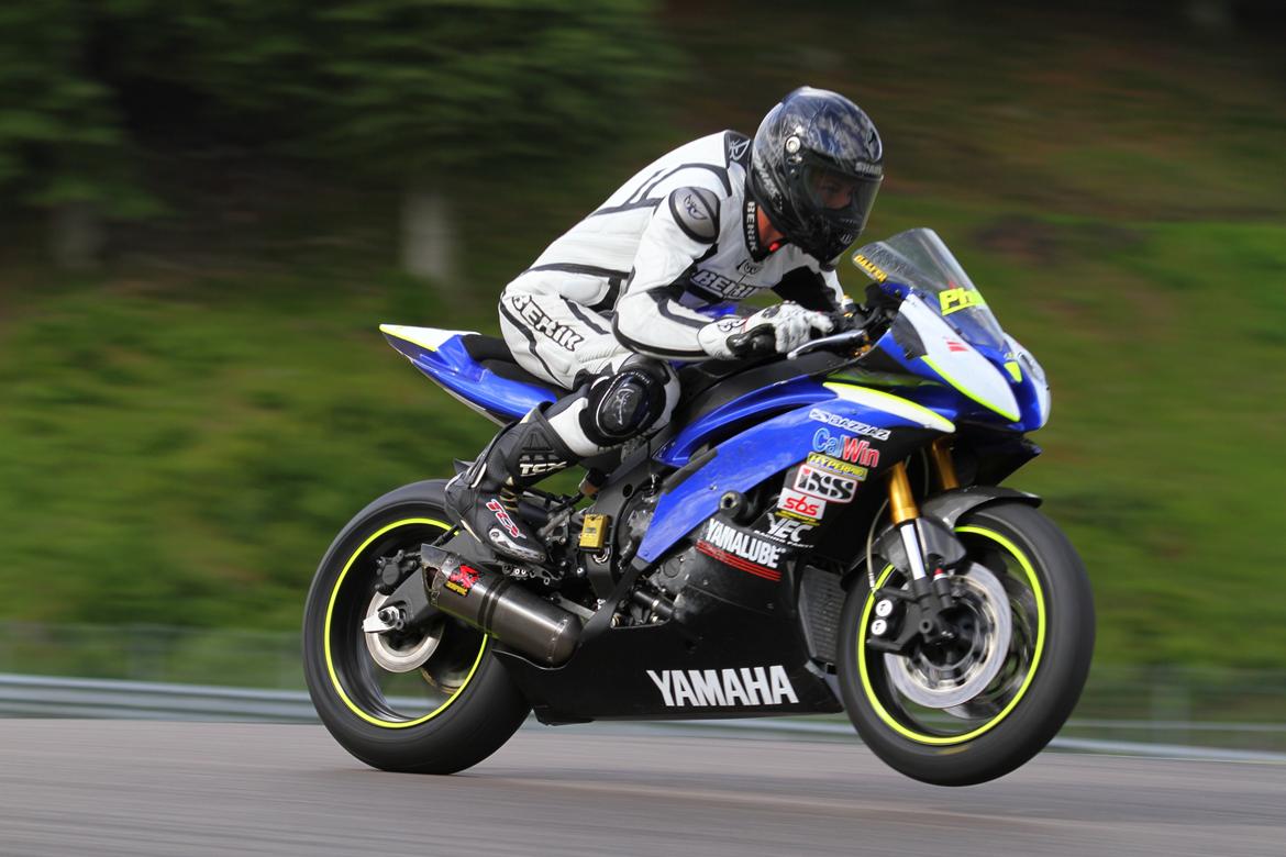 Yamaha R6 09' Baneracer SOLGT billede 3