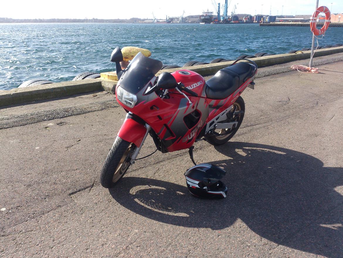 Suzuki GSX 600F billede 3