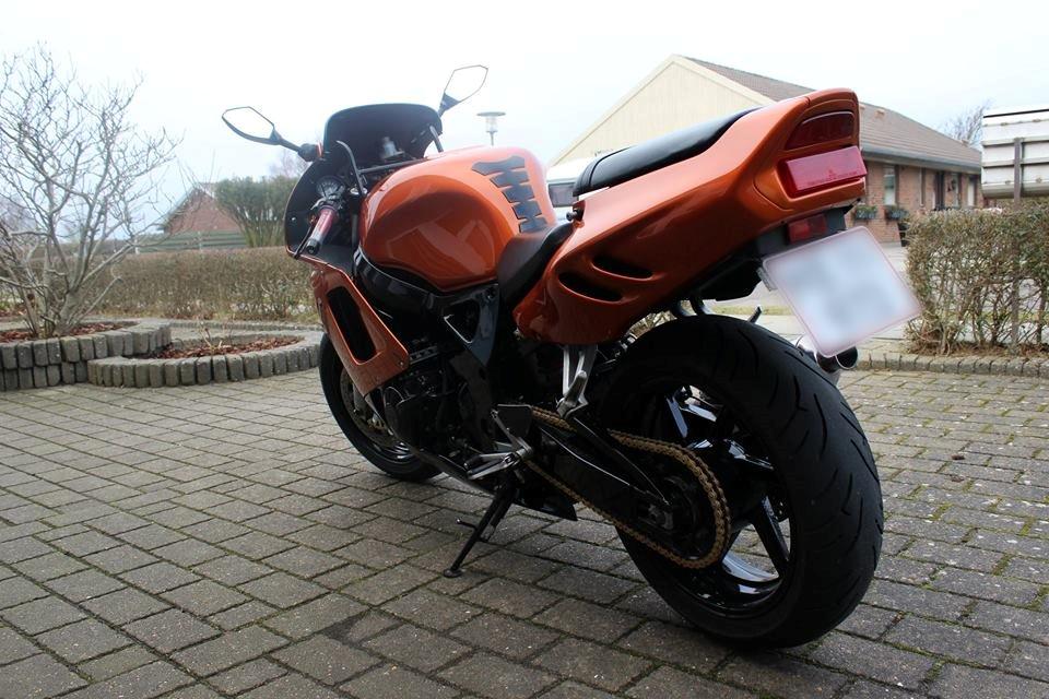 Honda CBR 900RRS SC28 billede 7