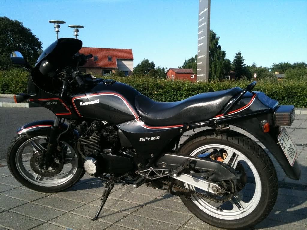 Kawasaki GPz 550 billede 3