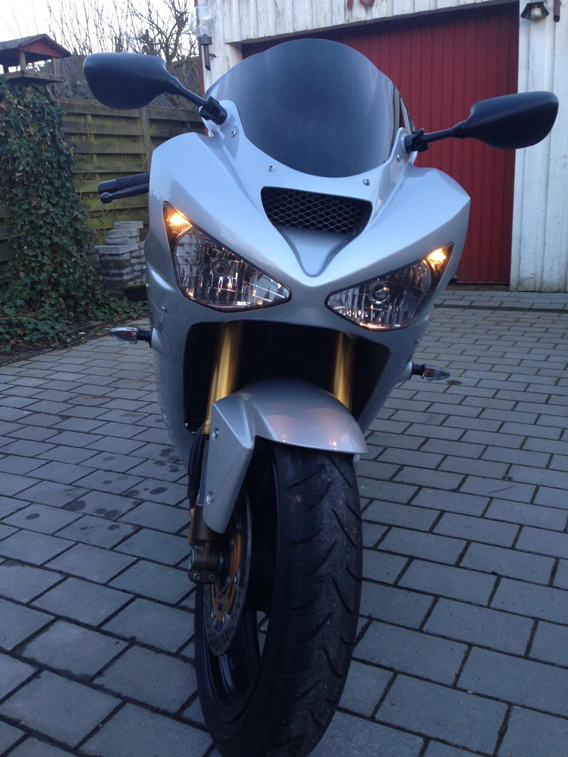 Kawasaki zx6r 636 billede 8