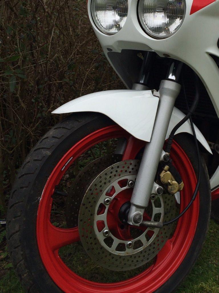 Suzuki Gsxr 250ccm billede 4