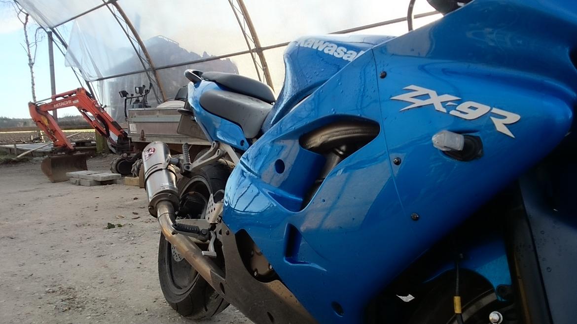 Kawasaki ZX9R Ninja billede 10