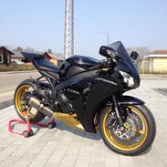 Honda Cbr 1000rr Fireblade sc59