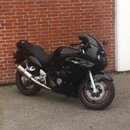 Suzuki GSX 750 F