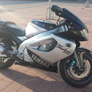 Yamaha YZF 1000 R "ThunderAce"