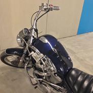 Suzuki Intruder VS750