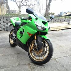 Kawasaki zx6r 636