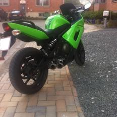 Kawasaki Er6F