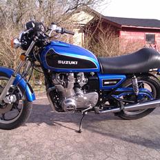 Suzuki GS 750 E