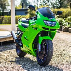 Kawasaki zx6r
