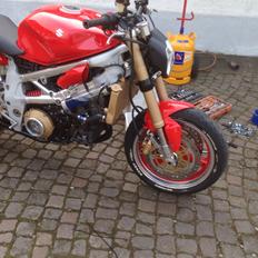 Suzuki TL 1000 S Streetfighter