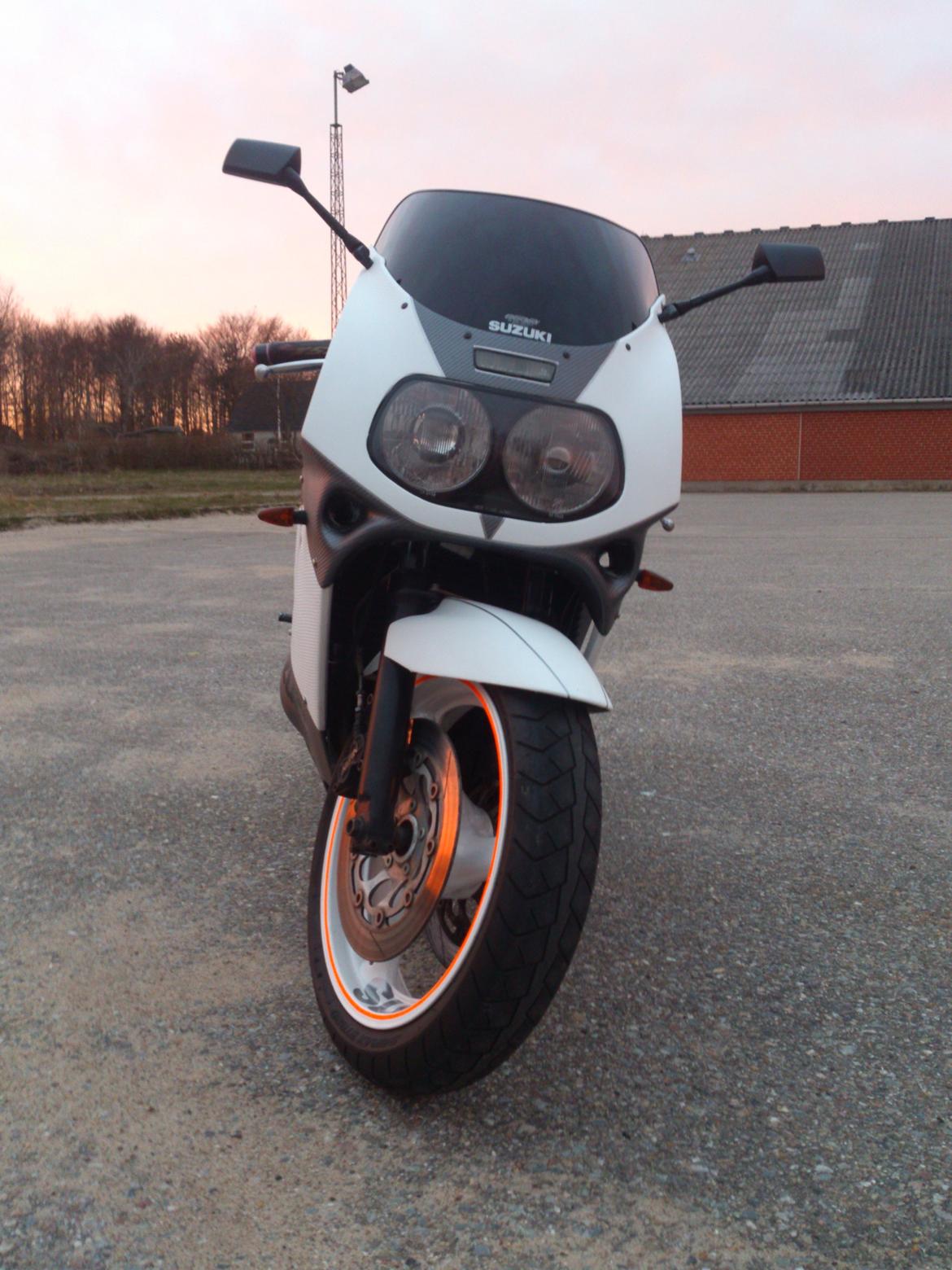 Suzuki GSX-R 750 billede 2