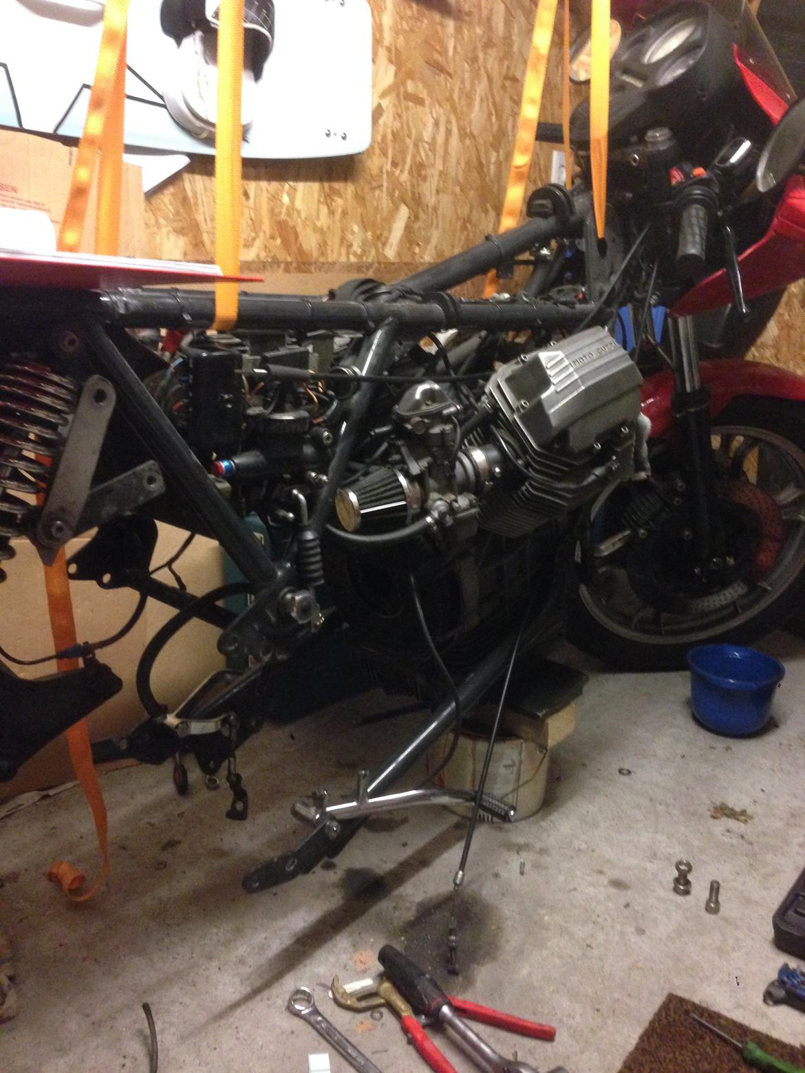 Moto Guzzi Le Mans - Tid til ny kobling  billede 10