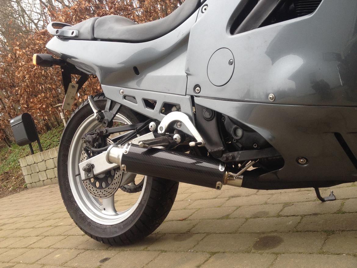 Suzuki Gsx 600 F billede 2